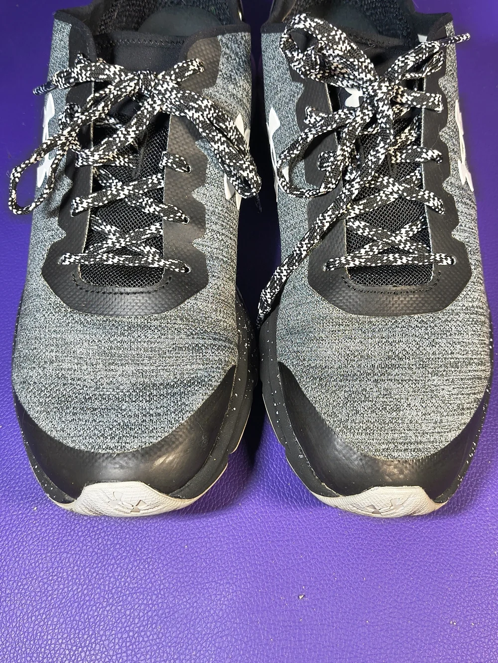 Women's Under Armour Charged Escape Shoes sz 11
